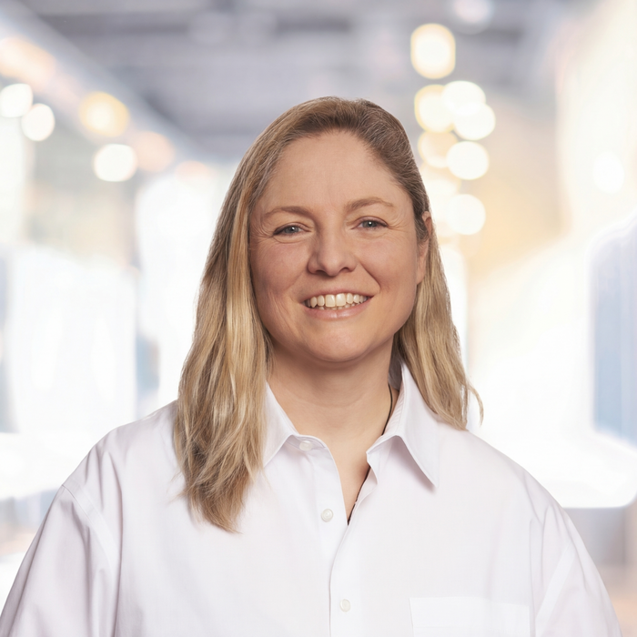 Dr. Christine Fenzlein