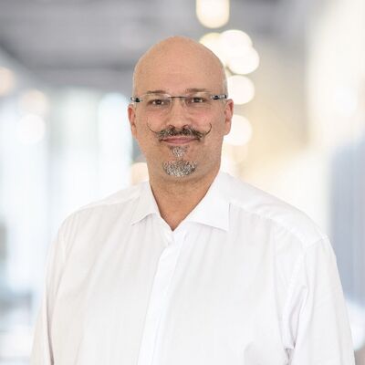 Priv.-Doz. Dr. med. habil. Hartmût Peter Bûrmeister