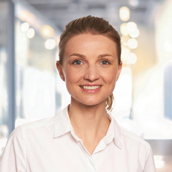 Dr. Carolina Ganghofer